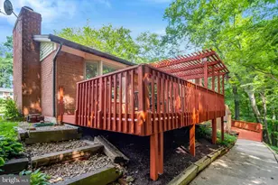 8449 Thames St, Springfield, VA 22151 - Photo 40