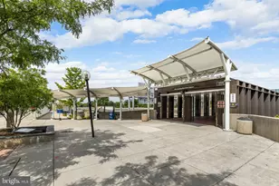 8001 Chanute Pl, Falls Church, VA 22042 - Photo 32