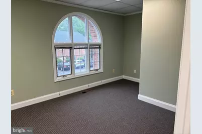 7002 Evergreen Court, Annandale, VA 22003 - Photo 2