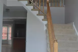 5362 Sequoia Farms Dr, Centreville, VA 20120 - Photo 2