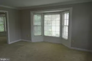 5362 Sequoia Farms Dr, Centreville, VA 20120 - Photo 4