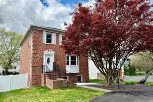 6728 Churchill Rd, McLean, VA 22101 - Photo 2