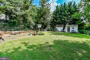 7421 Howard Ct, Falls Church, VA 22043 - Photo 6