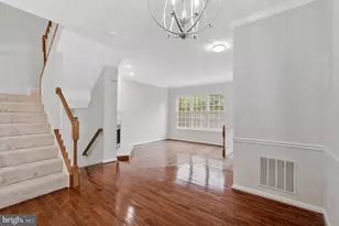 12033 Edgemere Cir, Reston, VA 20190 - Photo 6