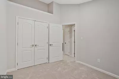 12033 Edgemere Circle, Reston, VA 20190 - Photo 32