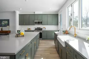 9424 Dandelion Dr, Lorton, VA 22079 - Photo 18