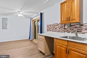 1407 Skyhaven Ct, Herndon, VA 20170 - Photo 36