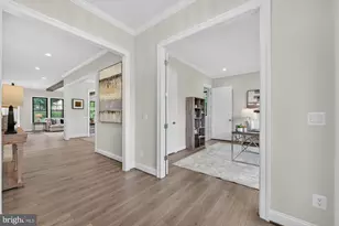 611 Gibson Dr SW, Vienna, VA 22180 - Photo 6