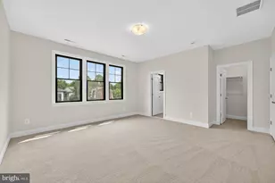 611 Gibson Dr SW, Vienna, VA 22180 - Photo 58