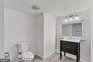 719 Palmer Dr, Herndon, VA 20170 - Photo 24