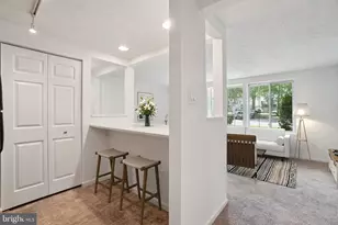 8386 Brockham Dr, Alexandria, VA 22309 - Photo 4