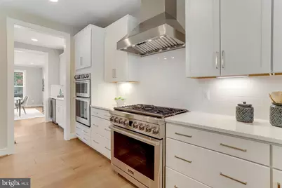 2418 Holt Street, Vienna, VA 22180 - Photo 28