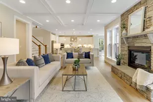 2418 Holt St, Vienna, VA 22180 - Photo 22