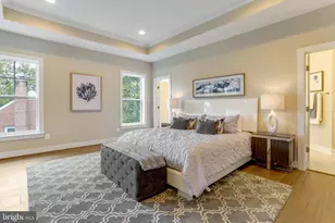 2418 Holt St, Vienna, VA 22180 - Photo 50