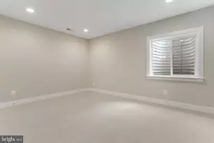 2418 Holt St, Vienna, VA 22180 - Photo 76