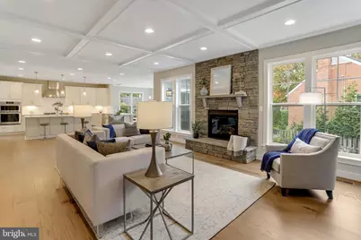 2418 Holt Street, Vienna, VA 22180 - Photo 24