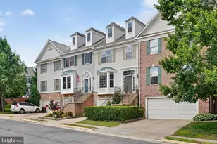 5702 Clapham Rd, Alexandria, VA 22315 - Photo 1