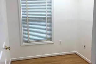 5717 Centre Square Dr, Centreville, VA 20120 - Photo 14