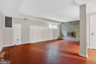 7937 Bethelen Woods Ln, Springfield, VA 22153 - Photo 16