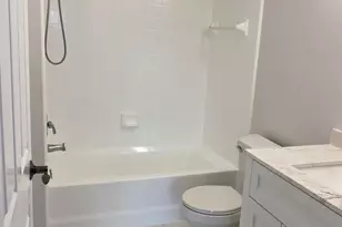 12106 Greenway Ct, Fairfax, VA 22033 - Photo 14