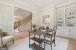 1805 Mcguire Ct, Vienna, VA 22182 - Photo 8