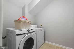 3436 Holly Rd, Annandale, VA 22003 - Photo 60