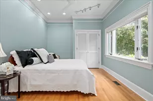 2401 Oakmont Ct, Oakton, VA 22124 - Photo 24