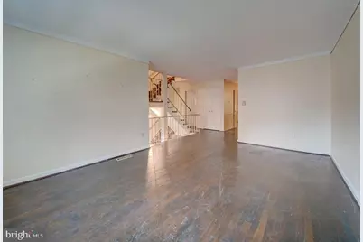 6607 Midhill Place, Falls Church, VA 22043 - Photo 8