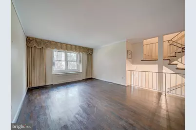 6607 Midhill Place, Falls Church, VA 22043 - Photo 6