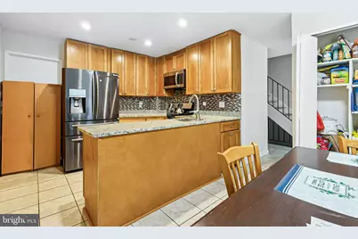 4900 Schuyler Drive, Annandale, VA 22003 - Photo 4