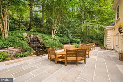 1111 Crest Lane, McLean, VA 22101 - Photo 58