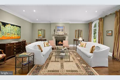 1111 Crest Lane, McLean, VA 22101 - Photo 8