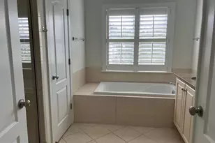 11463 E Galliec St, Fairfax, VA 22030 - Photo 28