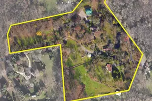 5250 Winfield Rd, Fairfax, VA 22030 - Photo 2