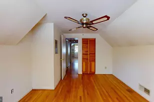 8624 Parliament Dr, Springfield, VA 22151 - Photo 42