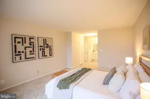 5902 Mt Eagle Dr, Alexandria, VA 22303 - Photo 26