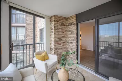 5902 Mount Eagle Drive #805, Alexandria, VA 22303 - Photo 12