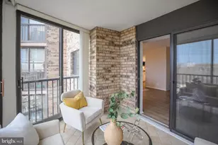 5902 Mt Eagle Dr, Alexandria, VA 22303 - Photo 12