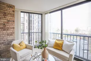 5902 Mt Eagle Dr, Alexandria, VA 22303 - Photo 10