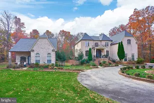 12815 Braddock Rd, Clifton, VA 20124 - Photo 2