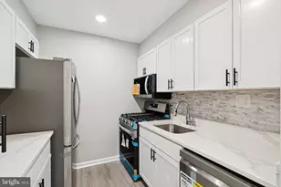 5806 Cove Landing Rd, Burke, VA 22015 - Photo 2