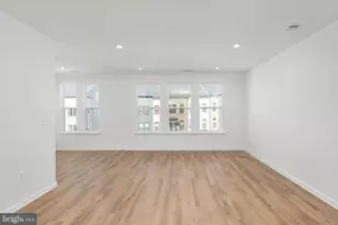 2611 River Birch Rd, Herndon, VA 20171 - Photo 4