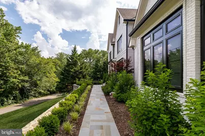 827 Dolley Madison Boulevard, McLean, VA 22101 - Photo 6