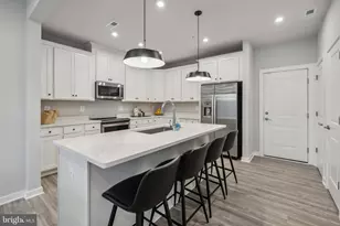 2157 Glacier Rd, Herndon, VA 20170 - Photo 10