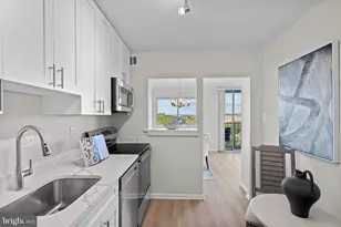 2059 Huntington Ave, Alexandria, VA 22303 - Photo 10