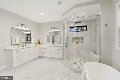 402 Marshall Road SW, Vienna, VA 22180 - Photo 42