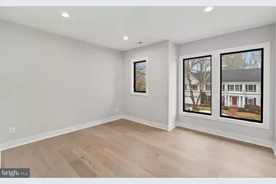 402 Marshall Road SW, Vienna, VA 22180 - Photo 54