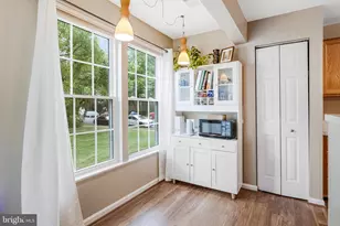 7525 Snowpea Ct, Alexandria, VA 22306 - Photo 8