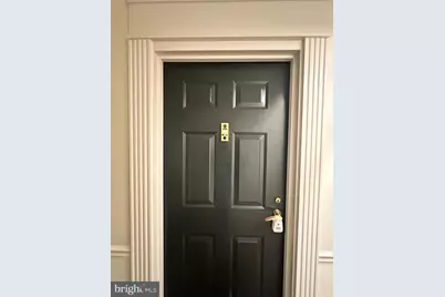 5902 Mount Eagle Drive #403, Alexandria, VA 22303 - Photo 2