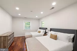 7324 Auburn St, Annandale, VA 22003 - Photo 40